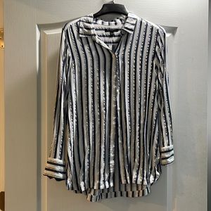 Banana Republic Parker Button Down Shirt